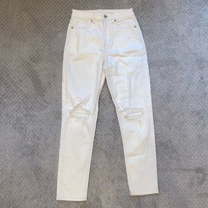 American eagle white/creamy ripped stretchy skinny jeans